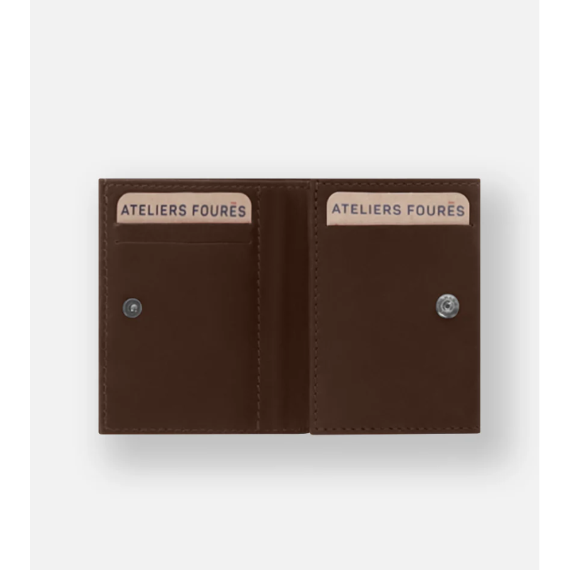 lamalleposte-atelier-foures-portefeuille-thasos-cognac-910x-0