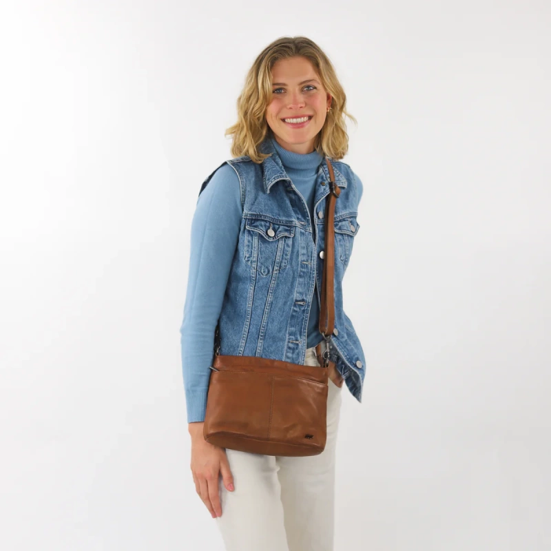 sac-bandlouire-femme-ashley-cognac-bear-cp1867-0_902757328